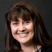 Photo of Claire Amos